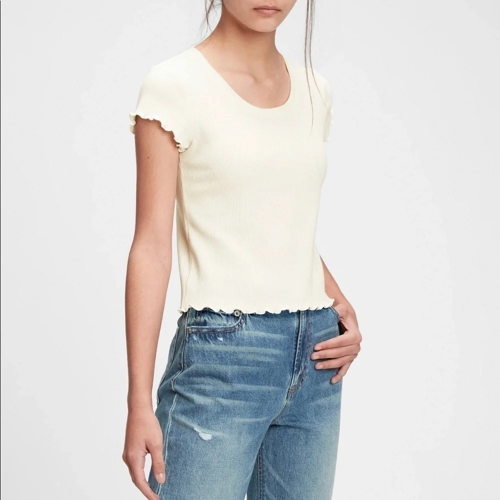 Crème crop top